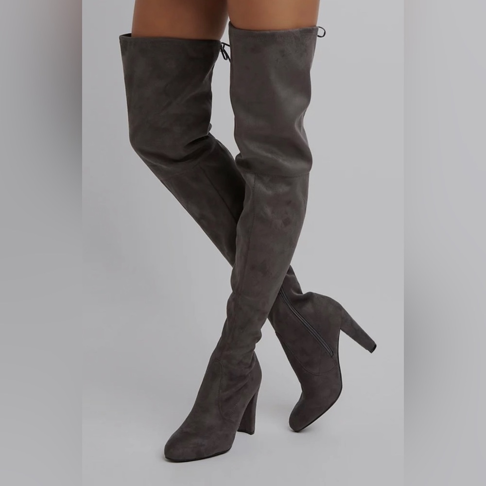 Charlotte‎ Russe Charcoal Gray Suede Amaya Heeled Boot